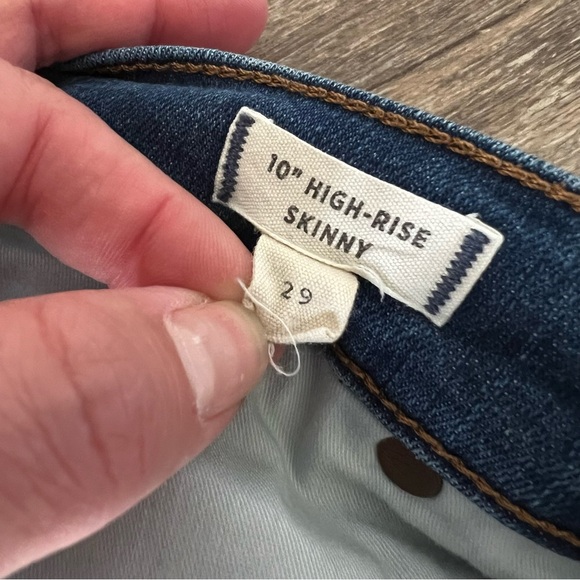 Madewell 10” High-Rise Skinny Raw Hem Danny Jeans - Medium Wash - Picture 5 of 7
